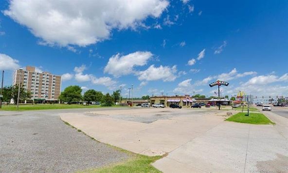217 S 32nd St, Muskogee, OK 74401